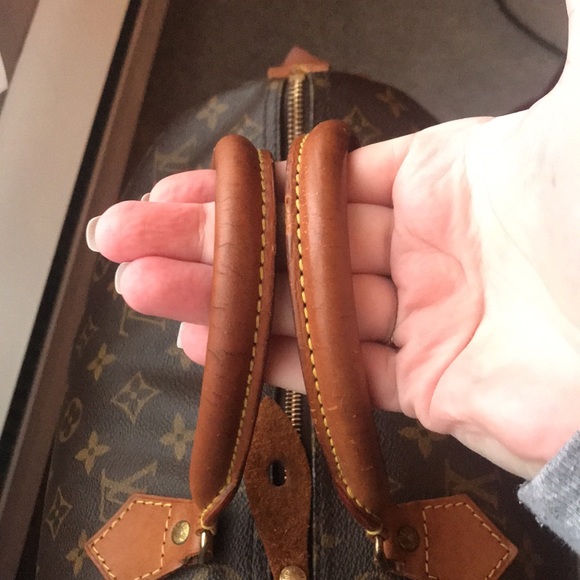 ❤️SOLD❤️💯 authentic LV speedy 30 in monogram canvas - Picture 4 of 13